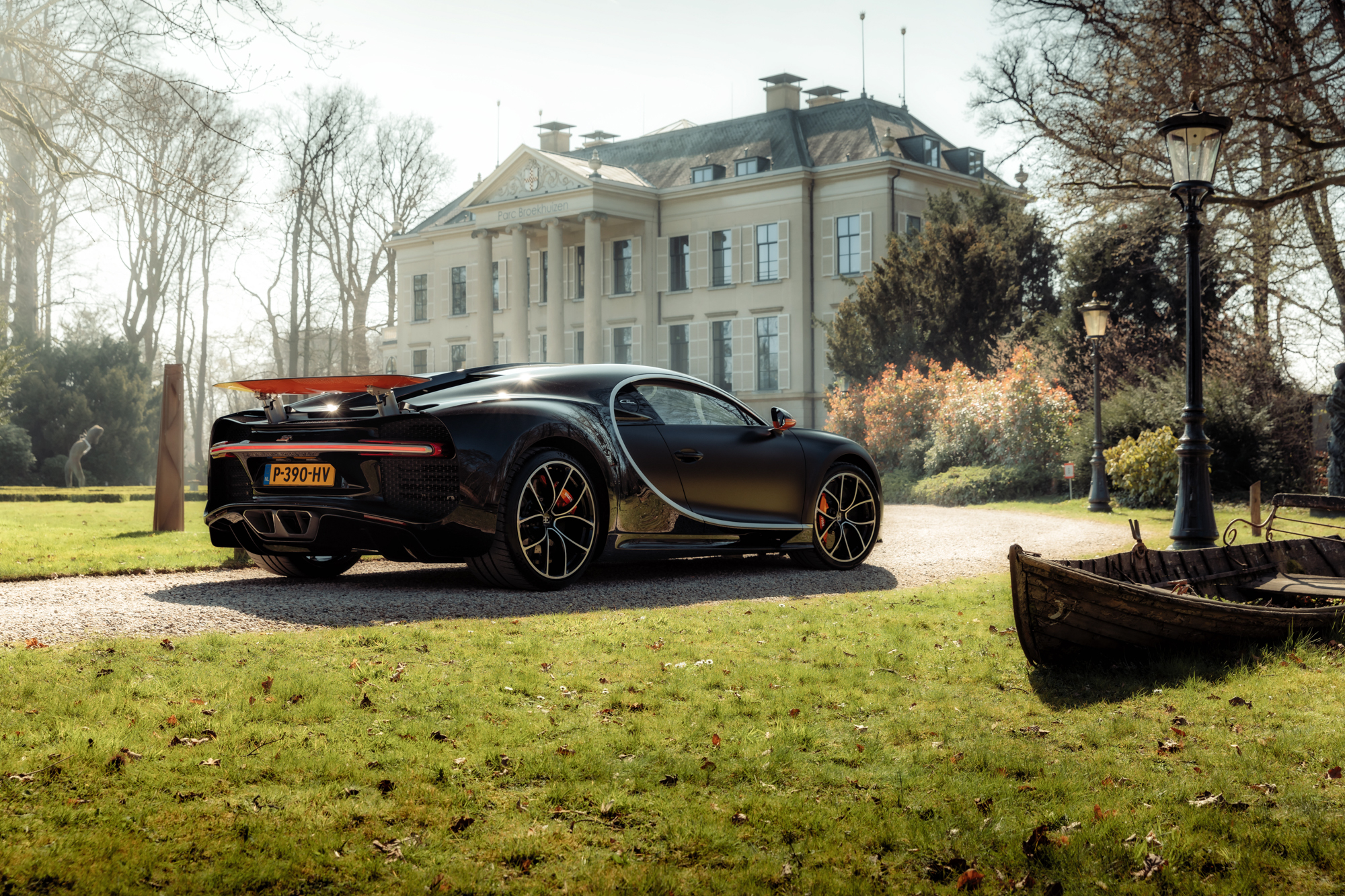 Automotive content voor PON: Lamborghini, Bentley en Bugatti